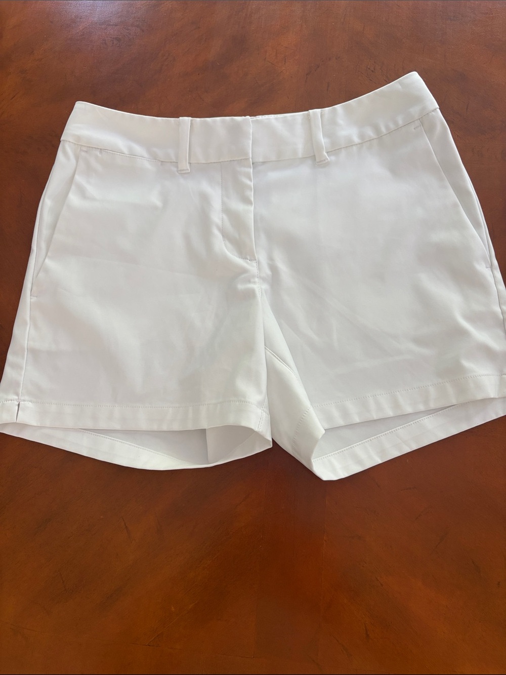 White Nike Golf dry fit Shorts